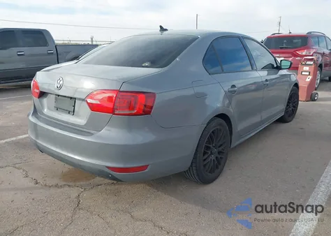 2015 Volkswagen Jetta 2.0L S z USA, uszkodzony, nr VIN 3VW2K7AJ5FM409276